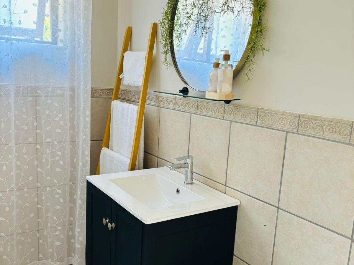 Bliss In The Bay Guesthouse Plettenberg Bay Rom bilde
