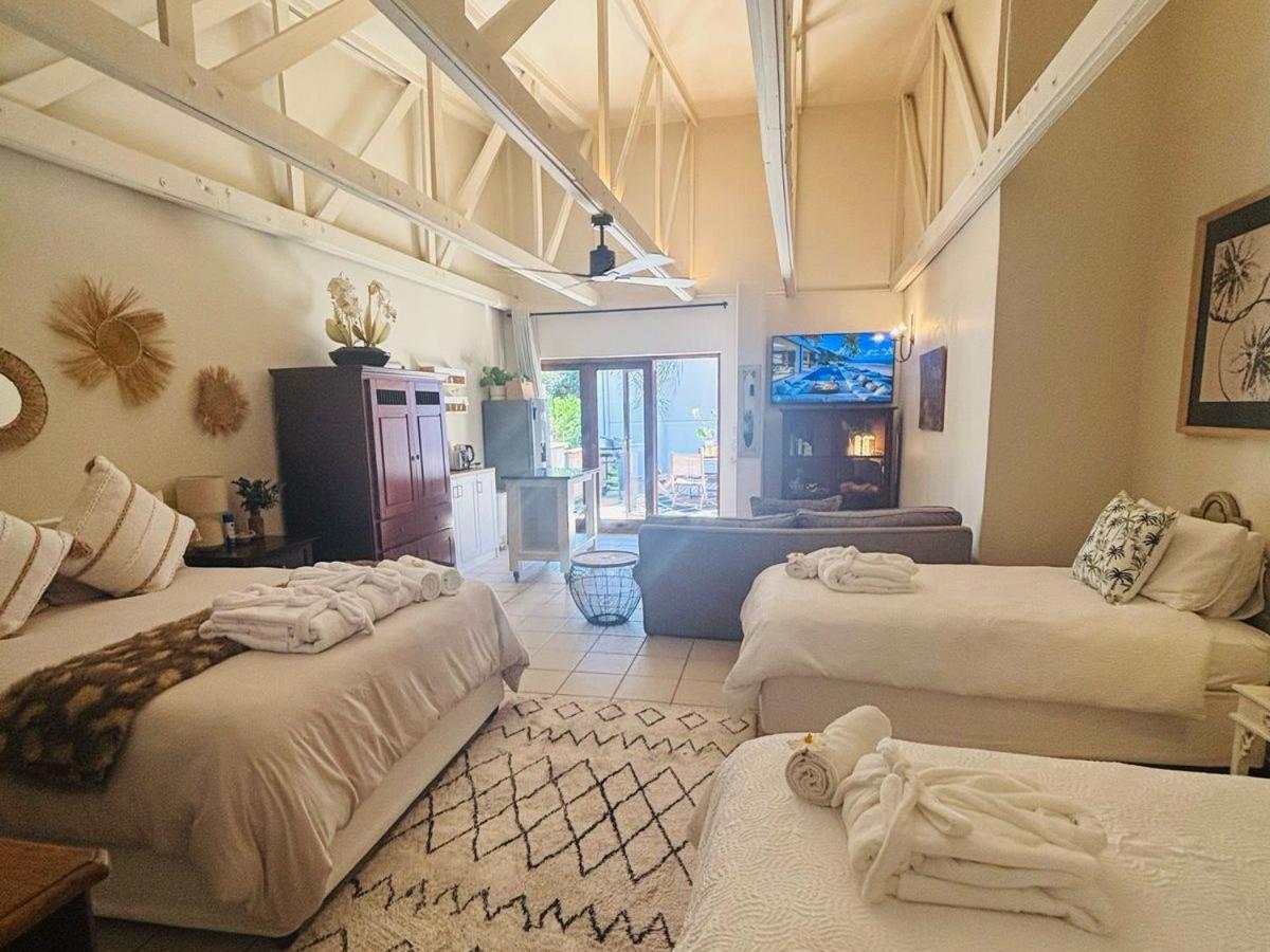 Bliss In The Bay Guesthouse Plettenberg Bay Rom bilde