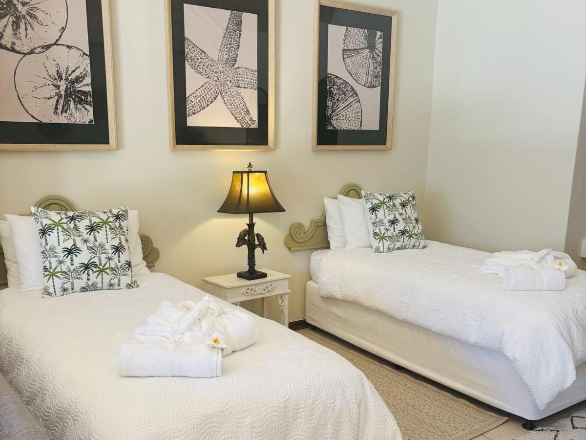 Bliss In The Bay Guesthouse Plettenberg Bay Rom bilde