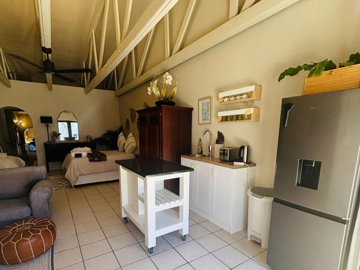 Bliss In The Bay Guesthouse Plettenberg Bay Rom bilde
